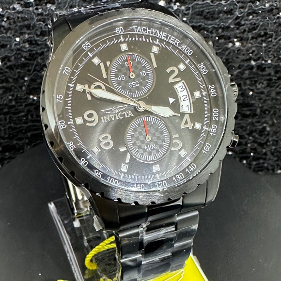 Men's (NWT) Invicta Chronograph Watch with all the Bells and Whistles - Picture 4 of 6
